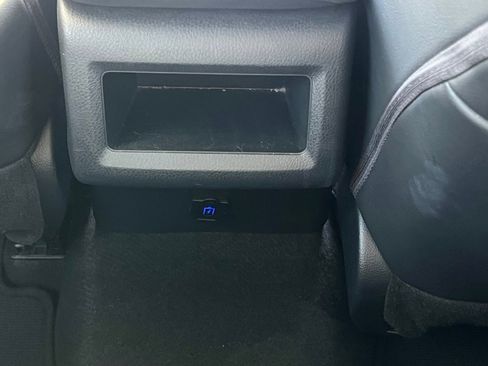 Used 2023 Toyota Camry SE image 18