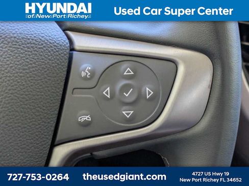 Used 2023 GMC Acadia AT4 w/ Trailering Package AWD/4WD image 40