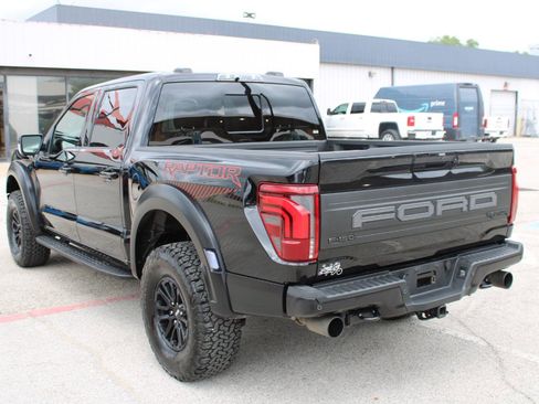 Used 2025 Ford F150 Raptor image 4