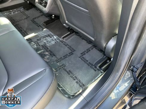 Used 2018 Tesla Model 3 Long Range image 51