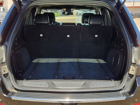 Used 2014 Jeep Grand Cherokee Limited image 10