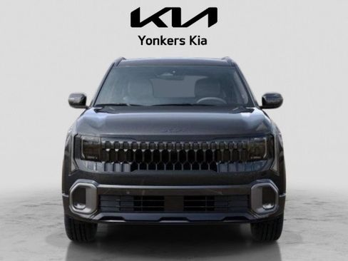 Used 2027 Kia Seltos X-Line S AWD/4WD image 2