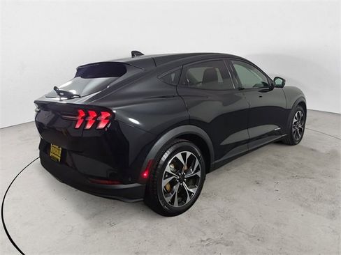 Certified 2024 Ford Mustang Mach-E Select w/ Comfort Package Lite image 5