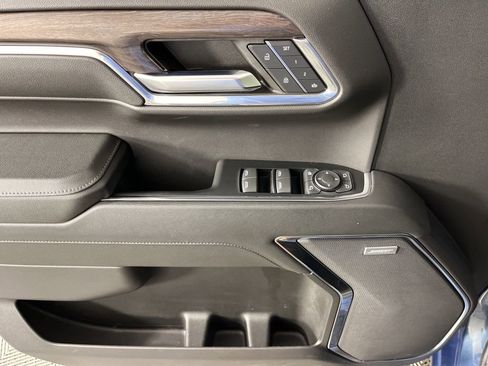 Certified 2024 Chevrolet Silverado 1500 LTZ w/ Z71 Off-Road Package image 25