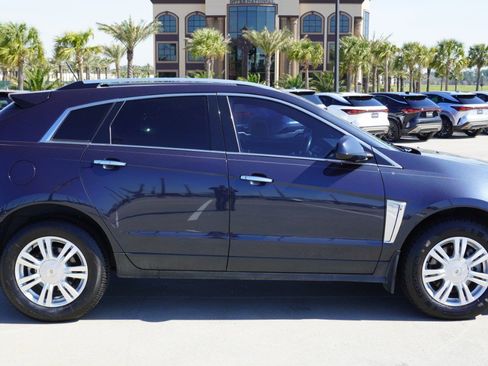 Used 2015 Cadillac SRX Luxury w/ Driver Awareness Package image 4