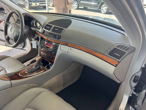 Used 2003 Mercedes-Benz E 320 Sedan image 14