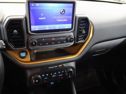 Used 2022 Ford Bronco Sport Badlands image 19