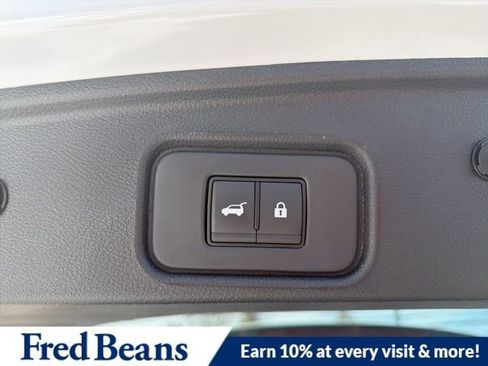 New 2026 Nissan Pathfinder SL image 21