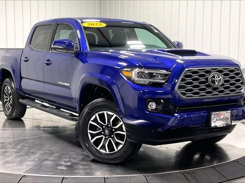 Certified 2023 Toyota Tacoma TRD Sport w/ Technology Package image 3