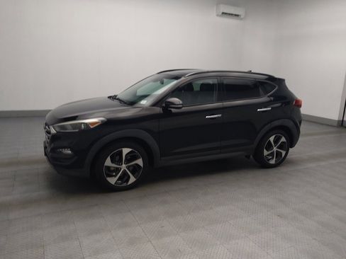 Used 2016 Hyundai Tucson Limited w/ Option Group 03 image 2
