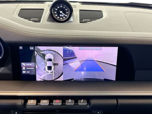 Used 2021 Porsche 911 Carrera S image 18