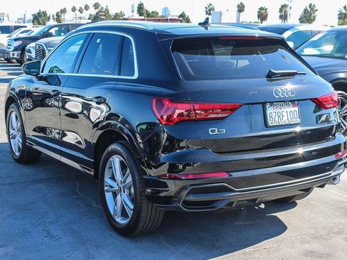 Used 2022 Audi Q3 2.0T Premium w/ Convenience Package image 7