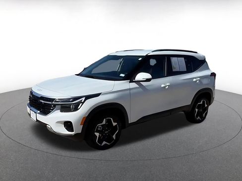 Used 2025 Kia Seltos S image 8