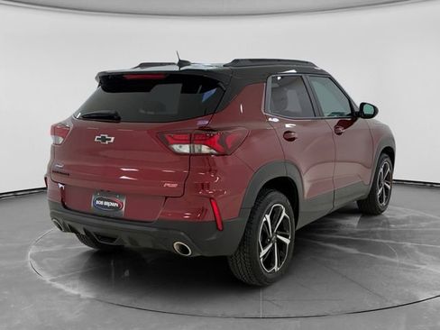 Used 2023 Chevrolet TrailBlazer RS w/ Convenience Package FWD image 3