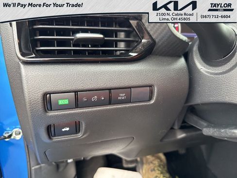 Used 2023 Nissan Sentra SV image 24