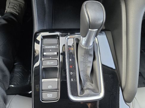 Used 2024 Acura Integra image 31