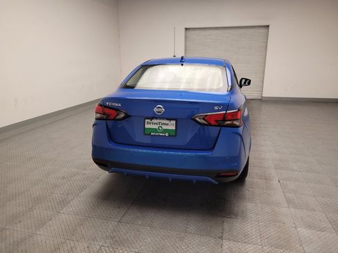 Used 2021 Nissan Versa SV FWD image 7