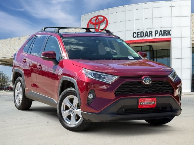 Used 2021 Toyota RAV4 XLE w/ Convenience Package AWD/4WD image 1