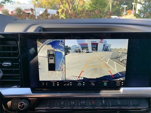 Used 2025 Chevrolet Silverado 2500 LT w/ Trail Boss Package image 22