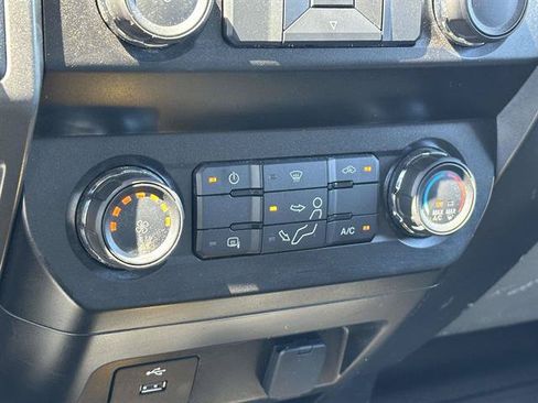 Used 2019 Ford F550 4x4 Regular Cab Super Duty w/ Snow Plow Prep Package image 17