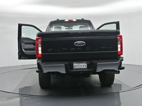 Certified 2024 Ford F250 XL w/ XL Off-Road Package image 29