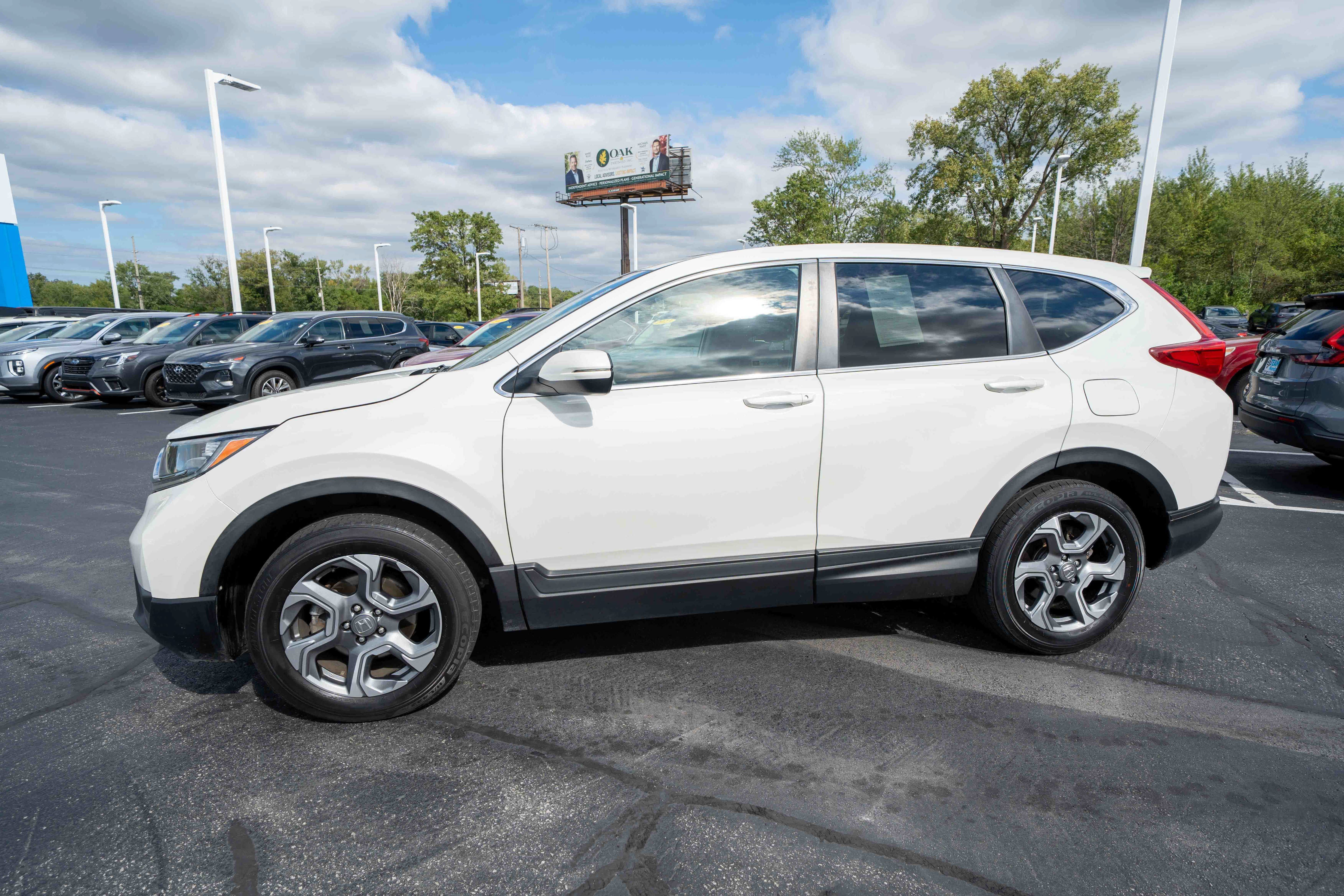 Used 2018 Honda CR-V EX-L image 3
