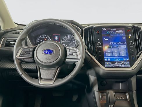 Used 2024 Subaru Ascent Premium w/ Convenience Package image 18