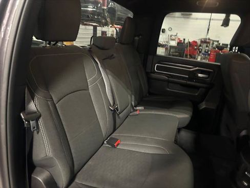 Certified 2026 RAM 2500 Big Horn AWD/4WD image 15