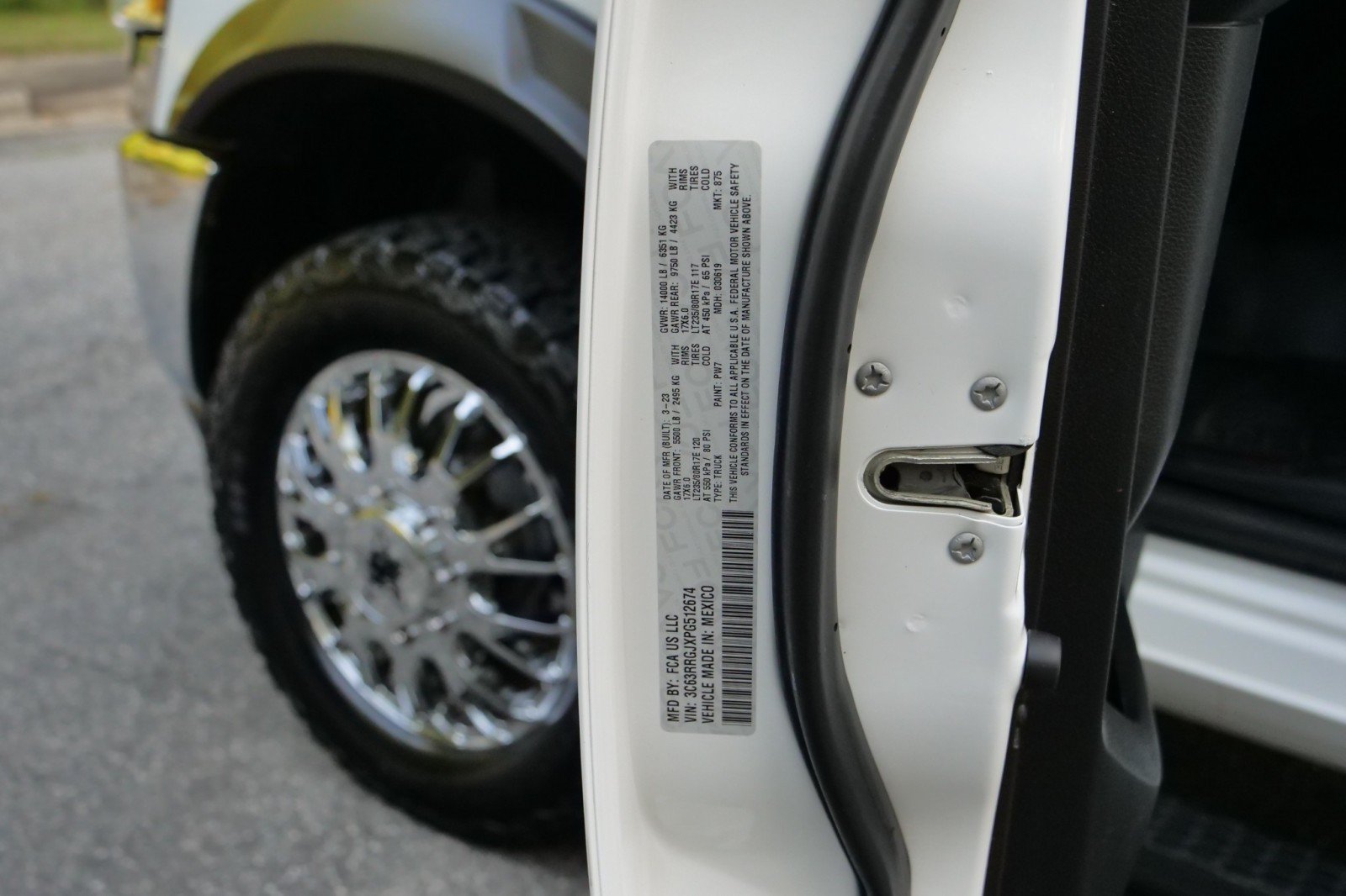 Used 2023 RAM 3500 Tradesman w/ Chrome Appearance Group AWD/4WD image 56