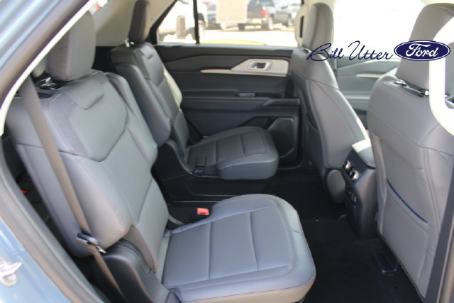 New 2026 Ford Explorer Active w/ Active Comfort Package RWD image 9