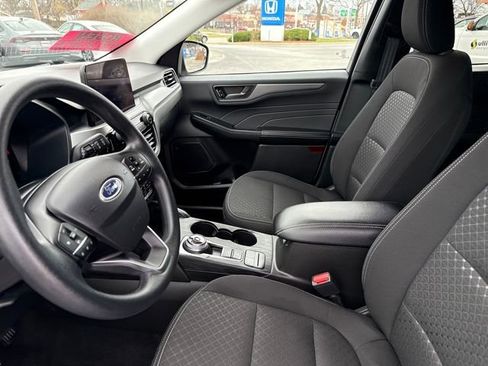 Used 2025 Ford Escape Active image 13
