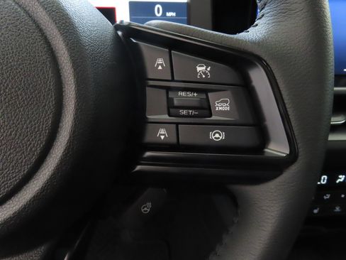Used 2026 Subaru Outback Limited AWD/4WD image 14
