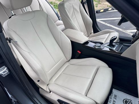 Used 2017 BMW 330i Sedan image 26