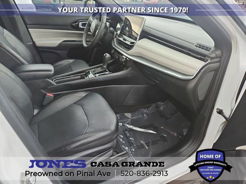 Used 2023 Jeep Compass Limited AWD/4WD image 12