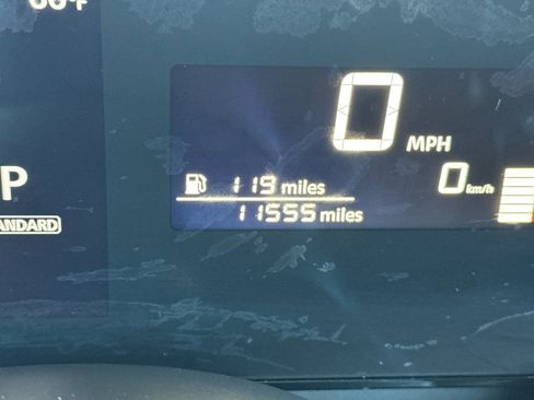 Used 2025 Nissan Kicks S image 30