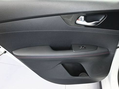 Used 2023 Kia Forte GT FWD image 27