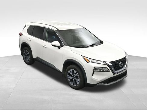 Used 2023 Nissan Rogue SV FWD image 24