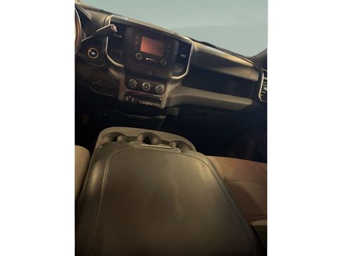 Used 2021 RAM 3500 Big Horn image 11