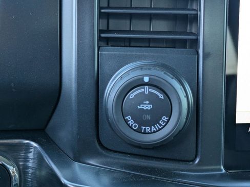 New 2026 Ford F250 Lariat image 28