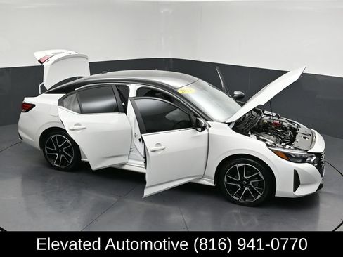 Used 2024 Nissan Sentra SR image 28