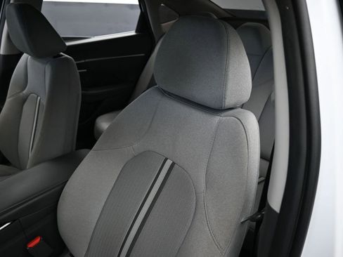 Used 2022 Hyundai Sonata SE image 16