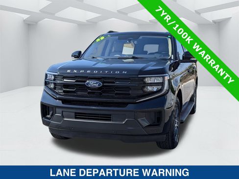 Certified 2025 Ford Expedition Max Active image 7