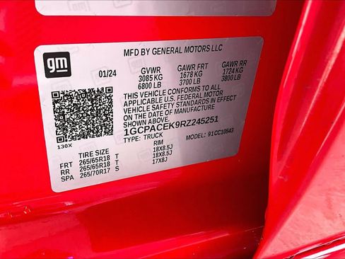 Used 2024 Chevrolet Silverado 1500 LT w/ Protection Package RWD image 31