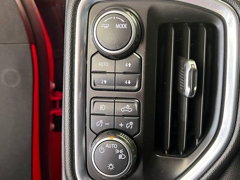 Used 2021 Chevrolet Silverado 1500 RST w/ Z71 Off-Road Package image 24