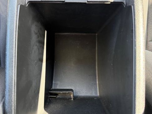 Used 2021 Chevrolet Malibu LT image 24