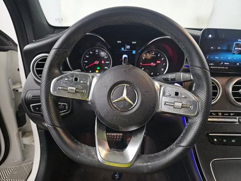 Used 2022 Mercedes-Benz GLC 300 image 6