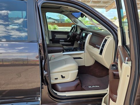 Used 2017 RAM 1500 Laramie w/ Convenience Group RWD image 28