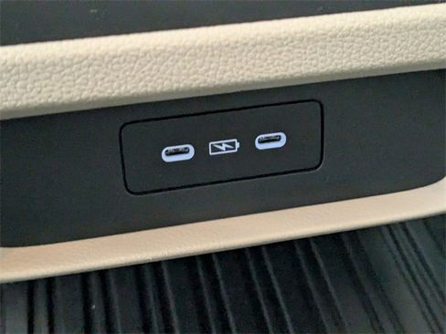 Used 2025 Honda Odyssey Touring image 28