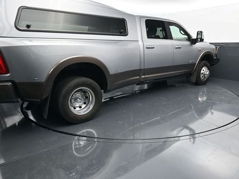 Used 2023 RAM 3500 Limited AWD/4WD image 10