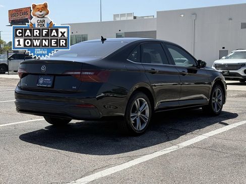 Used 2022 Volkswagen Jetta SE FWD image 5